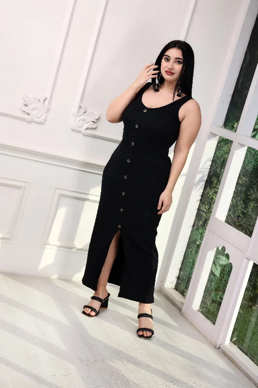 Black Solid Buttoned Maxi Dress Stylish Pleated A-Line Maxi Dress