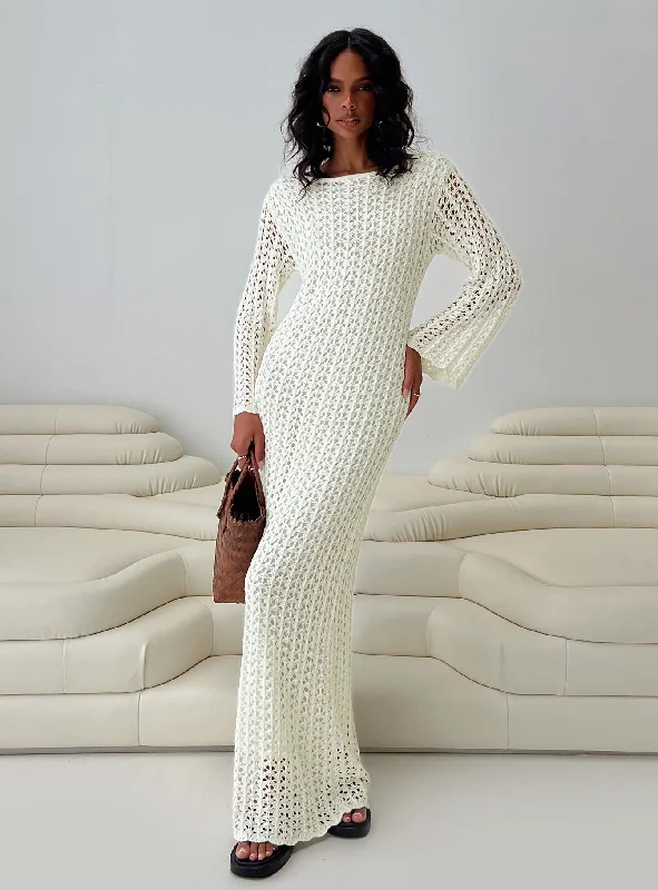 Westy Knit Maxi Dress Cream Trendy Fit-and-Flare Maxi Dress