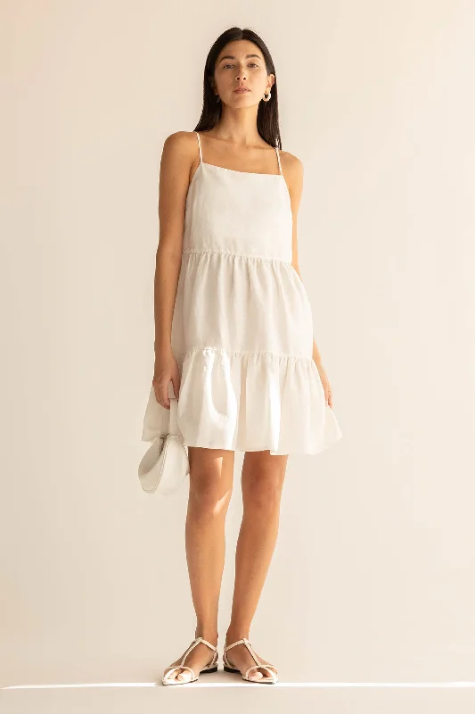 LINEN BLEND TIERED MINI DRESS Stylish Sweetheart Mini Dress