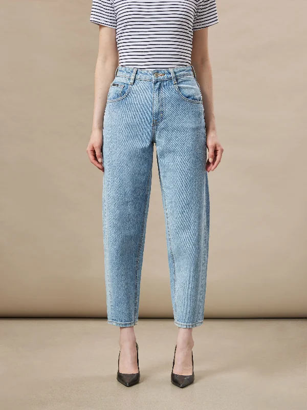 The Linda Balloon Jean in Light Wash Chic Dark-Wash Skinny Jeans