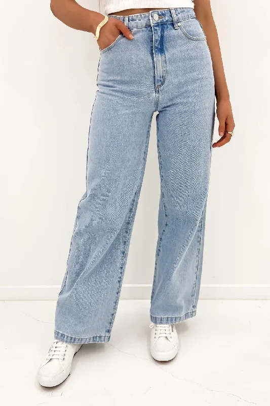 A 94 Wide Jean Kendall Comfortable Dark Wash Jeans