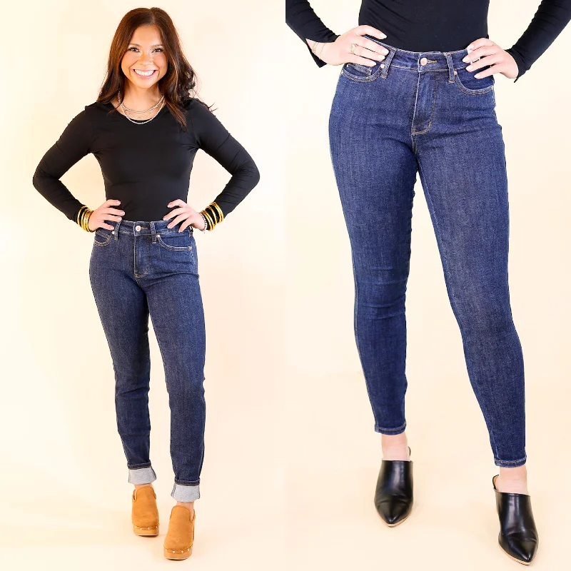 Judy Blue | Clean Cut Mid Rise Tummy Control Classic Skinny Jean in Dark Wash Casual Wide-Legged Denim Jeans